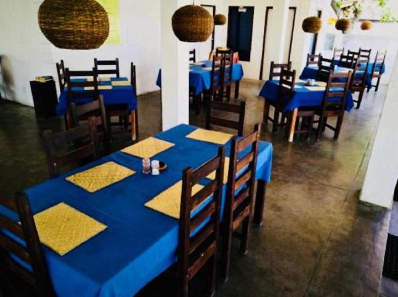 Jasmine Garden Beach Guest House Хикадува Екстериор снимка