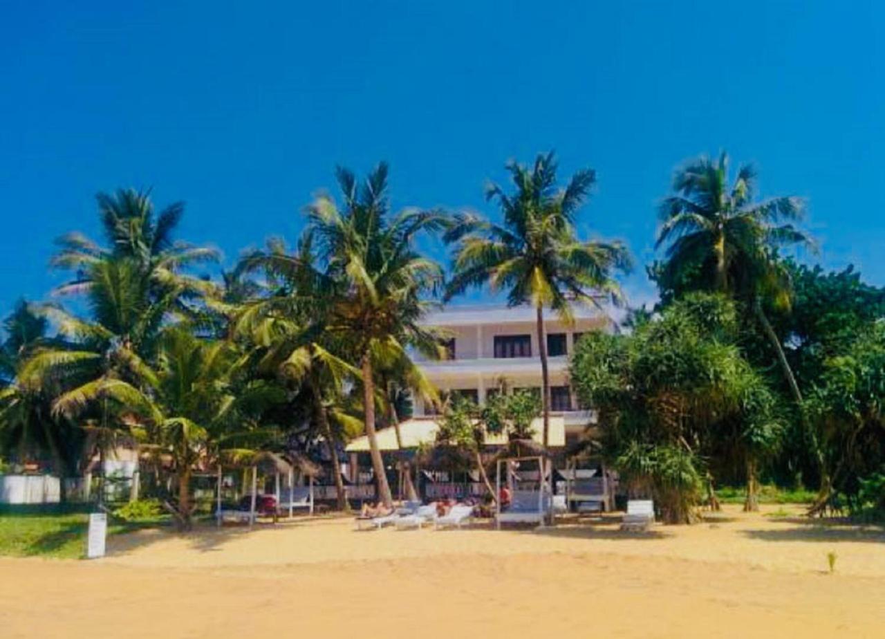 Jasmine Garden Beach Guest House Хикадува Екстериор снимка