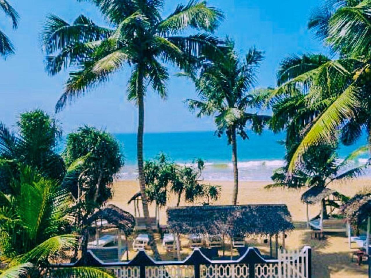 Jasmine Garden Beach Guest House Хикадува Екстериор снимка